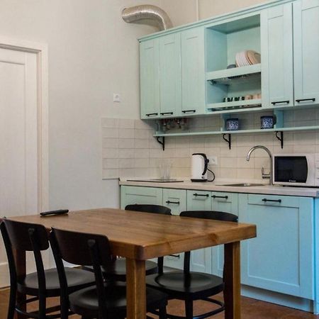 Vidfort Вірменська Lviv Bagian luar foto